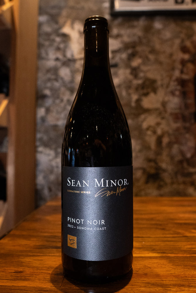 Sean Minor Sonoma Coast Pinot Noir 2022