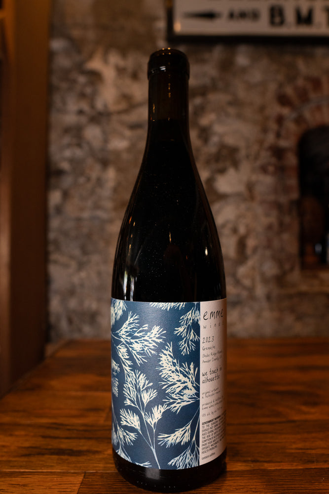 Emme Wines Grenache We Touch in Silhouette 2023