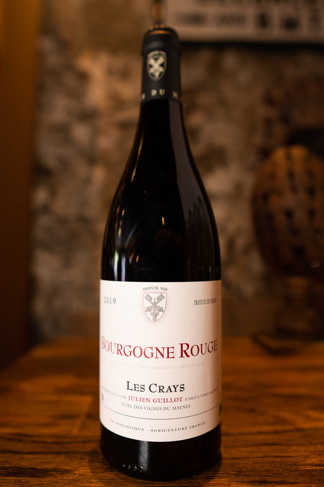 
            
                Load image into Gallery viewer, Clos des Vignes du Maynes (Julien Guillot) Les Crays Bourgogne Rouge 2019
            
        