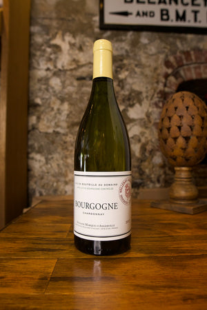 
            
                Load image into Gallery viewer, Domaine Marquis D&amp;#39;Angerville Bourgogne Blanc 2017
            
        